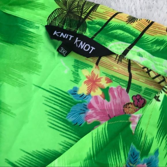 Knit Knot Hawaiian Button Up - Picture 4 of 6